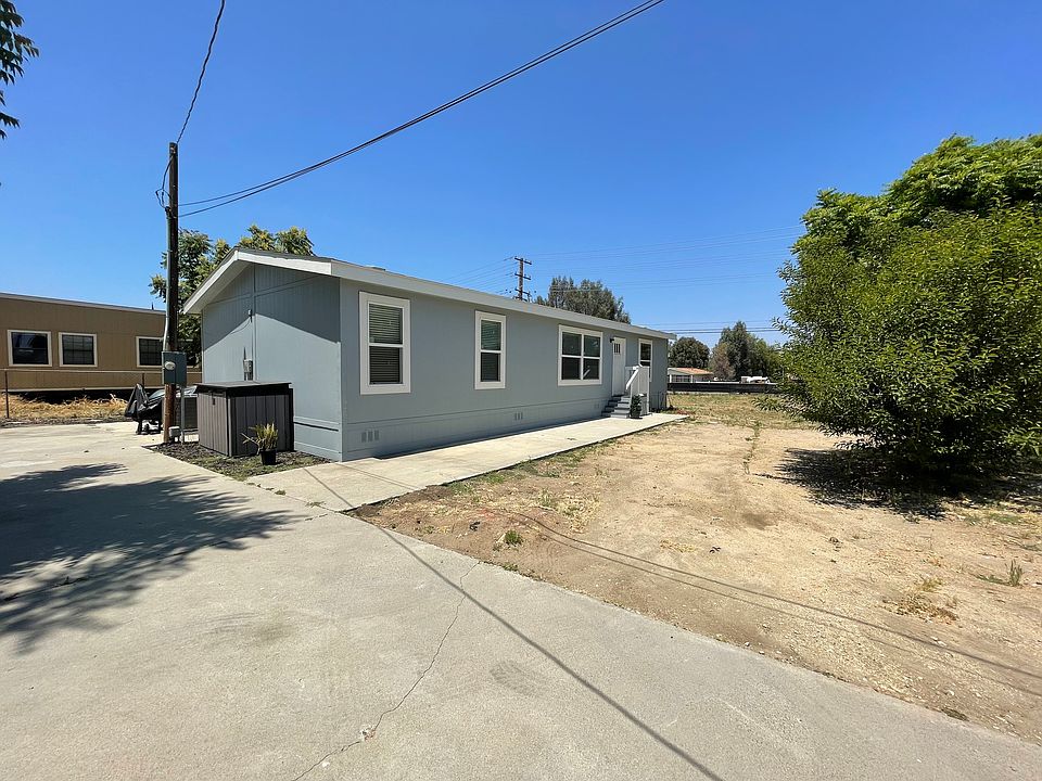 1st image of 19207 Grand Ave