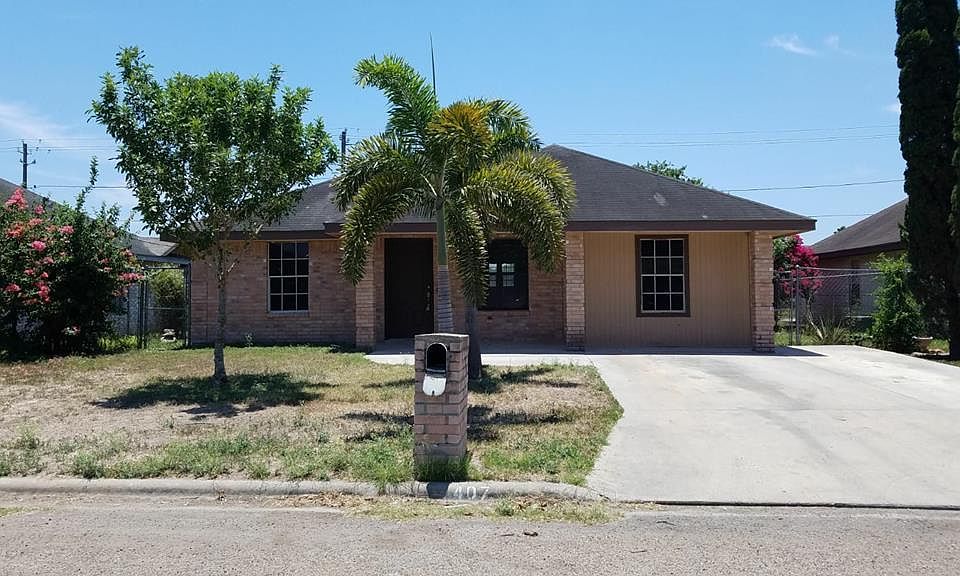 1st image of 407 W 13th St