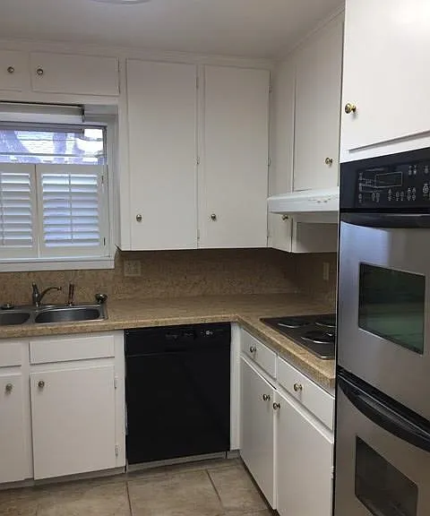 2609 Maxwell Dr — Photo 3