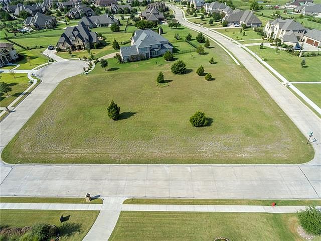 1st image of 1110 Alvington Ct