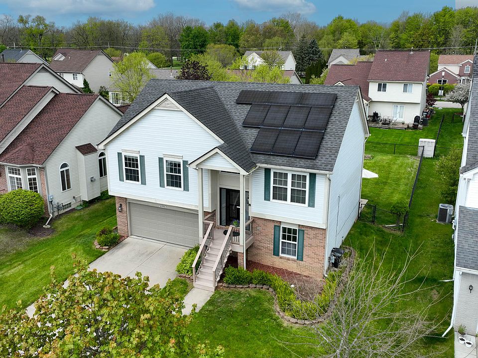 1st image of 6590 Robindale Dr