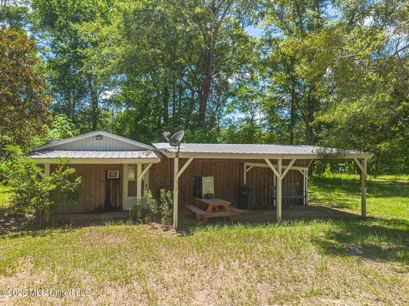 2229 Perkinston Silver Run Rd, Perkinston, MS 39573