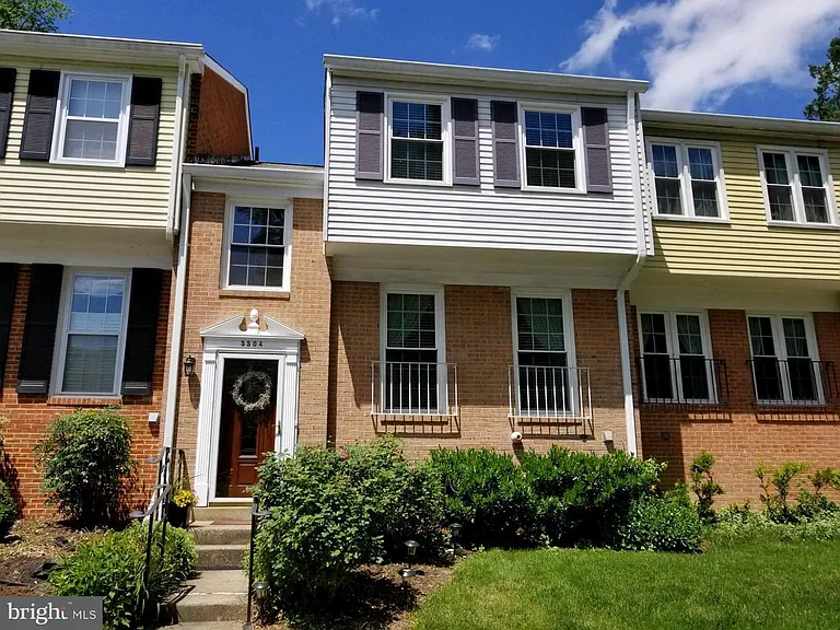 5504 Miles Ct — Photo 1