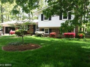 2407 Cedar Ln, Vienna, VA 22180