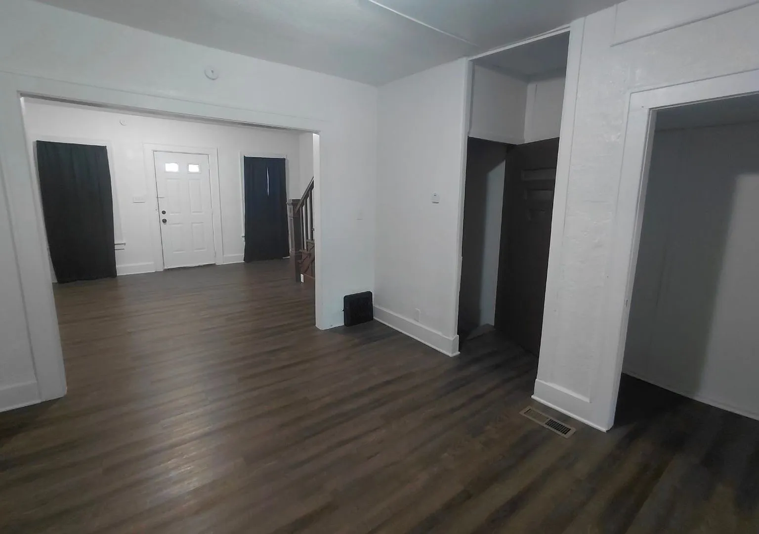 724 South Linden St — Photo 3