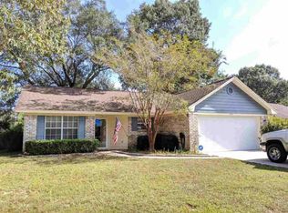 204 Lakeland Ct, Pensacola, FL 32514
