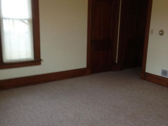2nd image of 297 N Sandusky St