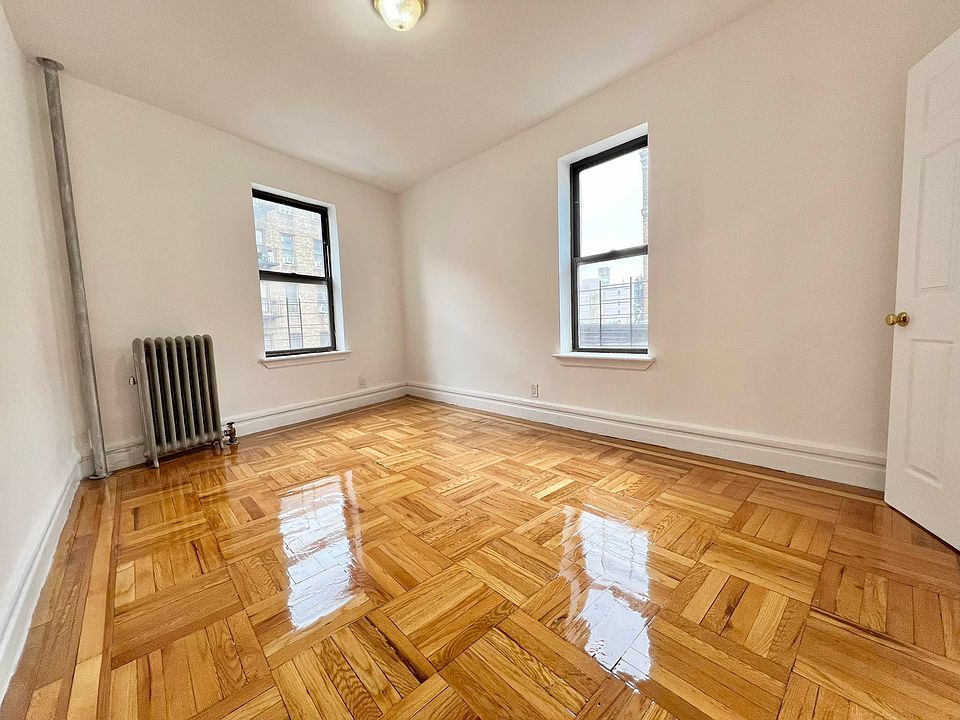 2nd image of 1565 Grand Concourse APT B43