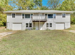 7722 Klamm Rd, Kansas City, KS 66111