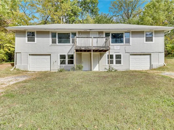 7722 Klamm Rd, Kansas City, KS 66111