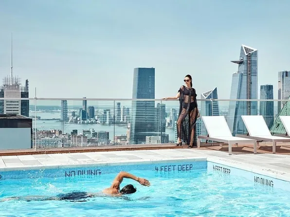 242 West 53rd Street image 9 of 16