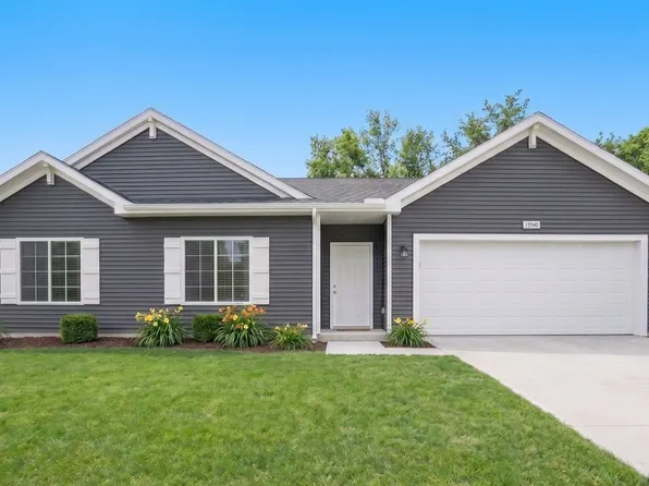 1727 Bluff Ridge Ct, Portage, MI 49002