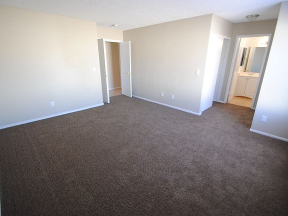 5th image of 4312 W Wilshire Dr