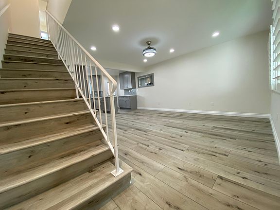 5th image of 1915 Speyer Ln APT B