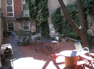 455 W 35th St #3W, New York, NY 10001