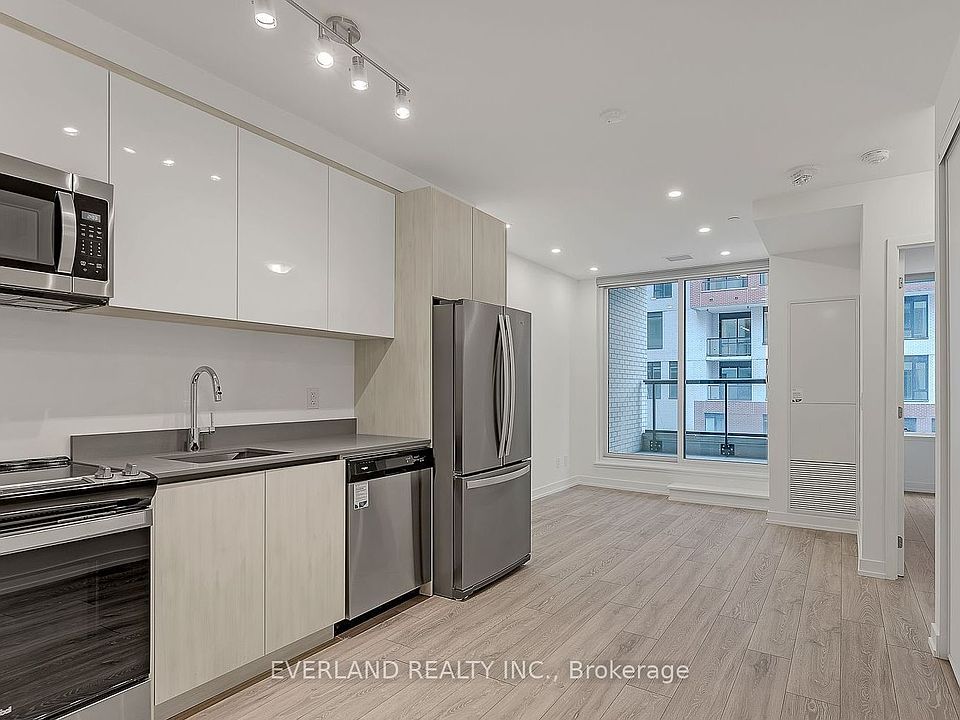 1st image of 3100 Keele St #304
