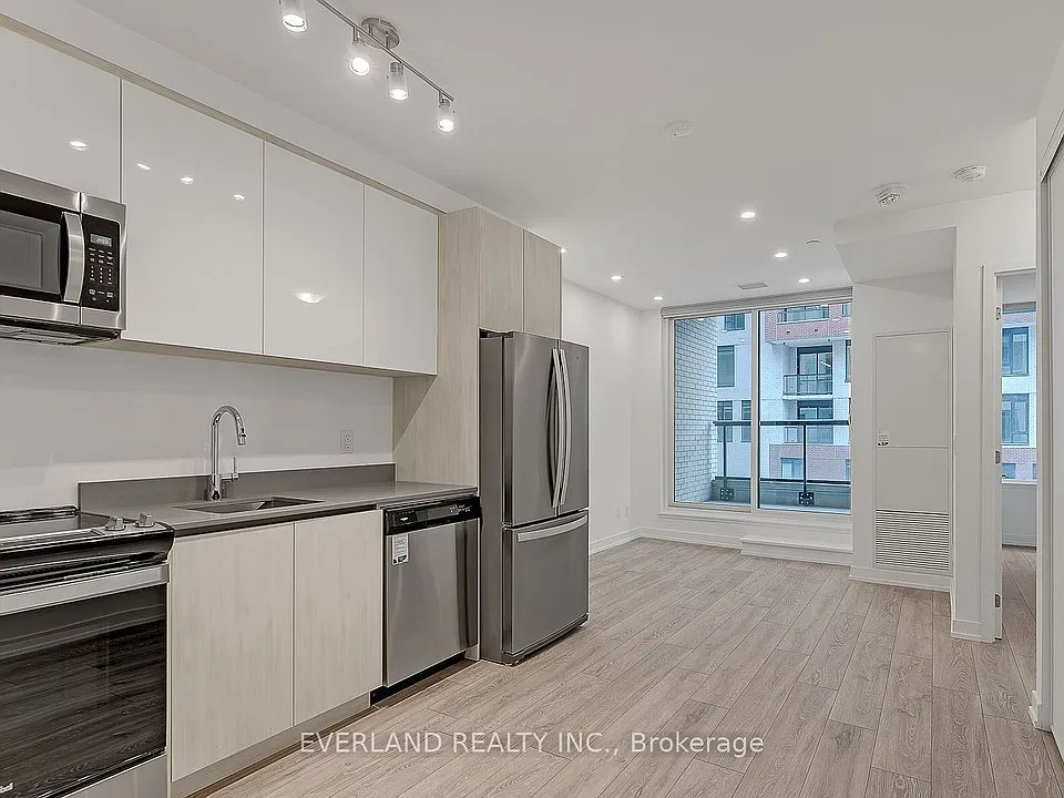 3100 Keele St #304