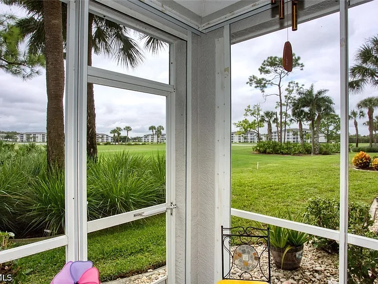 8076 Queen Palm Ln #416 — Photo 14