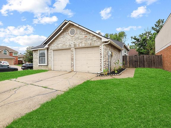 2nd image of 1147 Seneca Pl
