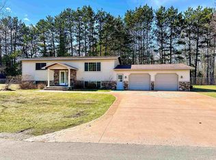 6631 Hilltop L.72 Dr, Escanaba, MI 49829