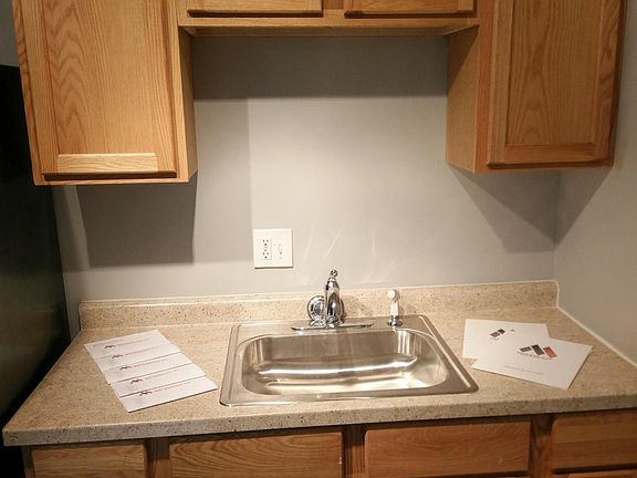 4th image of 30789 Krauter St APT 2