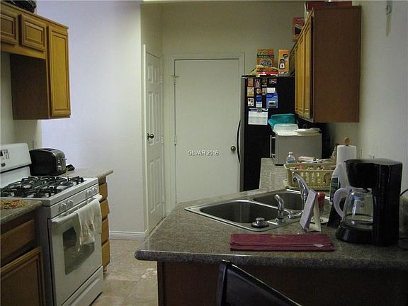5th image of 3244 Brahms Dr