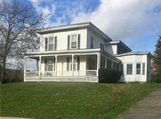 2 1/2 Lake St, Stamford, NY 12167