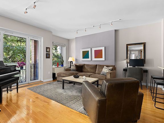 2nd image of 454 W 54th St APT 3D