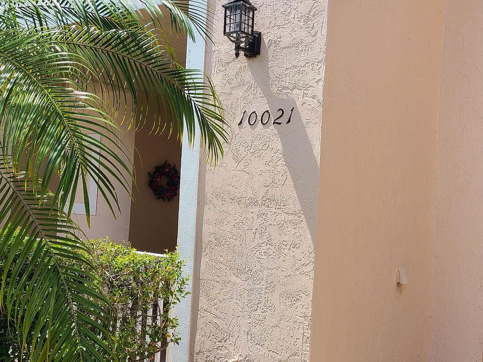 1st image of 10021 Perfect Dr #B