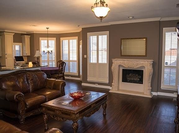 4th image of 8212 Steamers Ln
