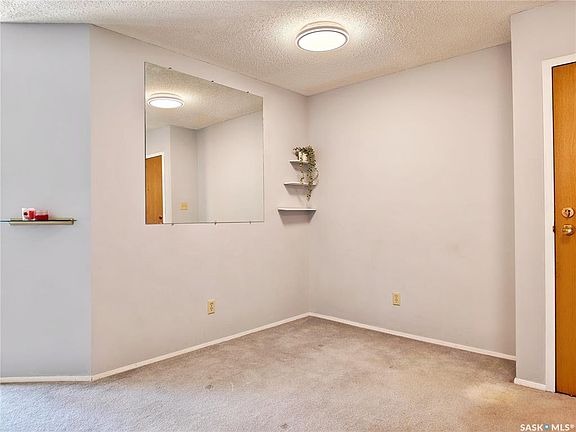 4th image of UNIT 301-918 Argyle AVENUE