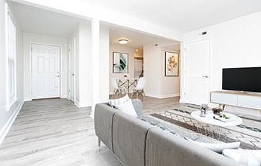 2nd image of 2400 Woodhill Dr #8A