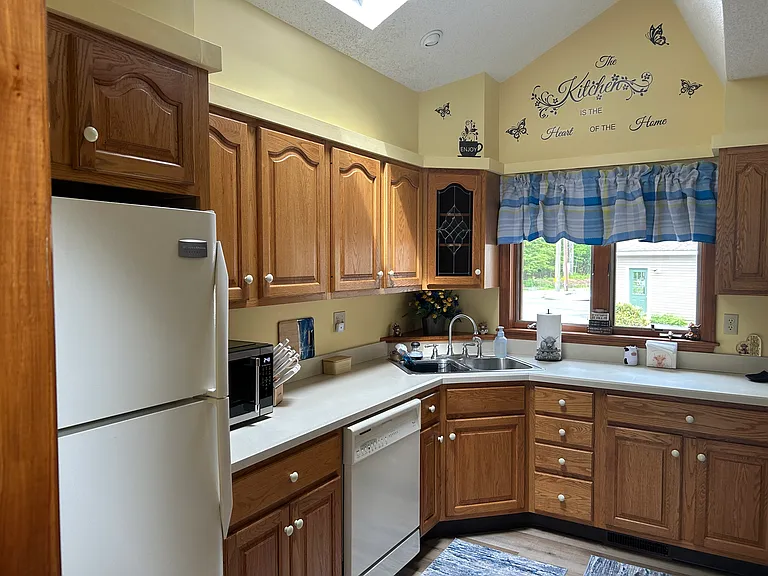 Arrowhead Ln — Photo 16