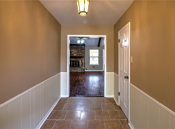 4th image of 1806 Westwood Ln