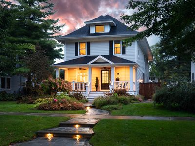 231 Douglas Ave, Naperville, IL, 60540
