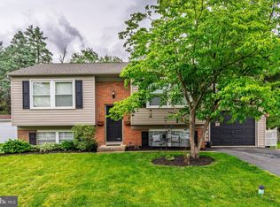 2837 Pebblebrook Dr, Lancaster, PA 17601