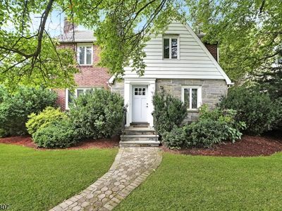 112 Centennial Ave, Cranford, NJ, 07016