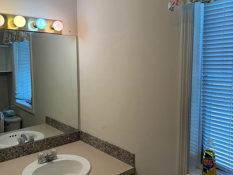 191 Court St #1 — Photo 4