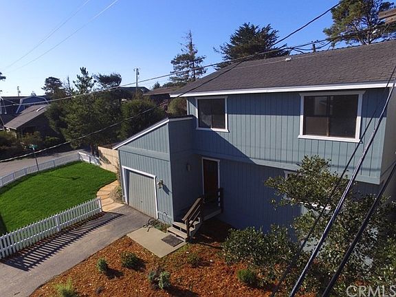 2nd image of 595 Hastings St