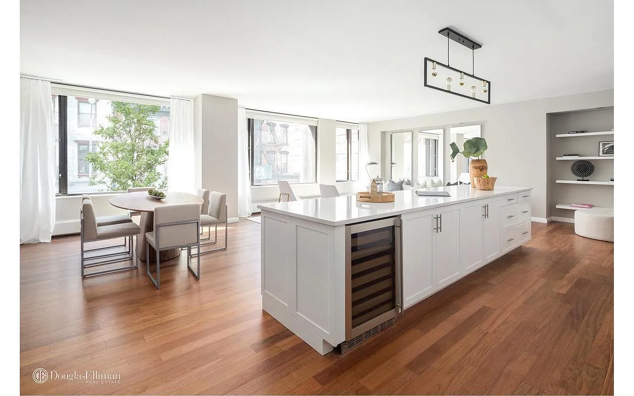 505 Greenwich St APT 2D photo 1
