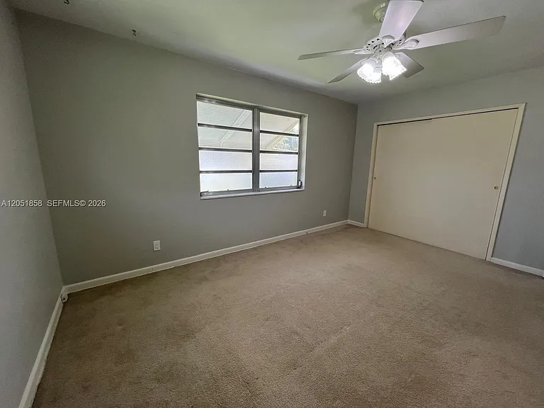 5637 Jefferson St — Photo 12