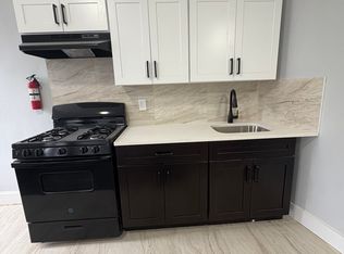 1000 S Orange Ave #101, Newark, NJ 07106
