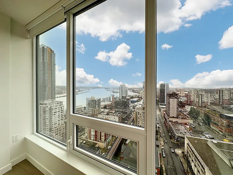 618 Carnarvon St #2301 — Photo 15