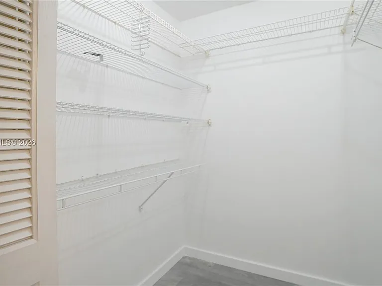 3823 Estepona Ave — Photo 17