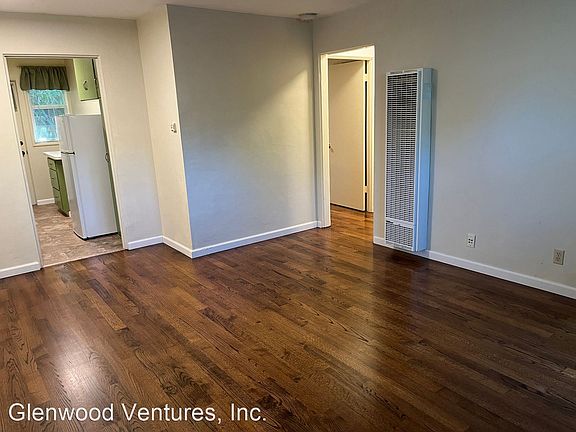 4th image of 721 Live Oak Ave #7