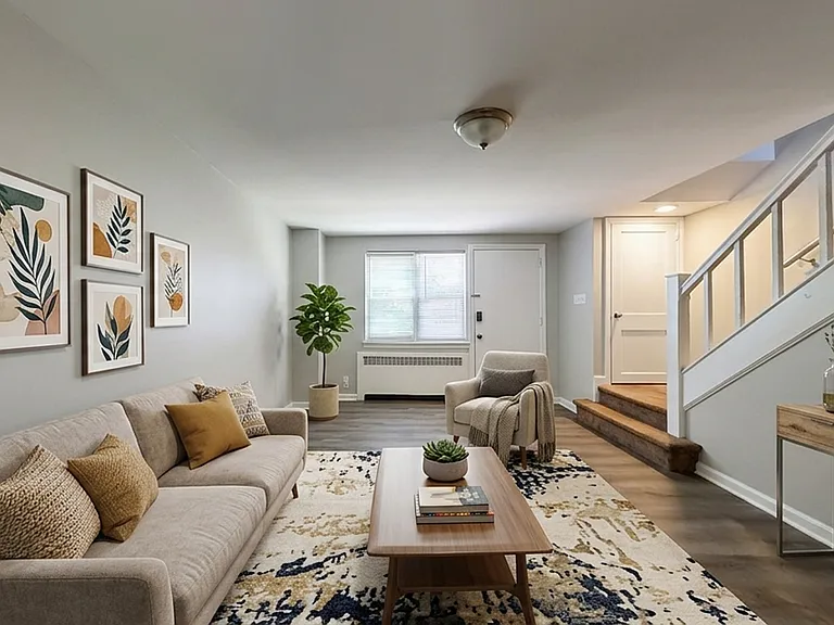 542 Snowden Rd — Photo 1