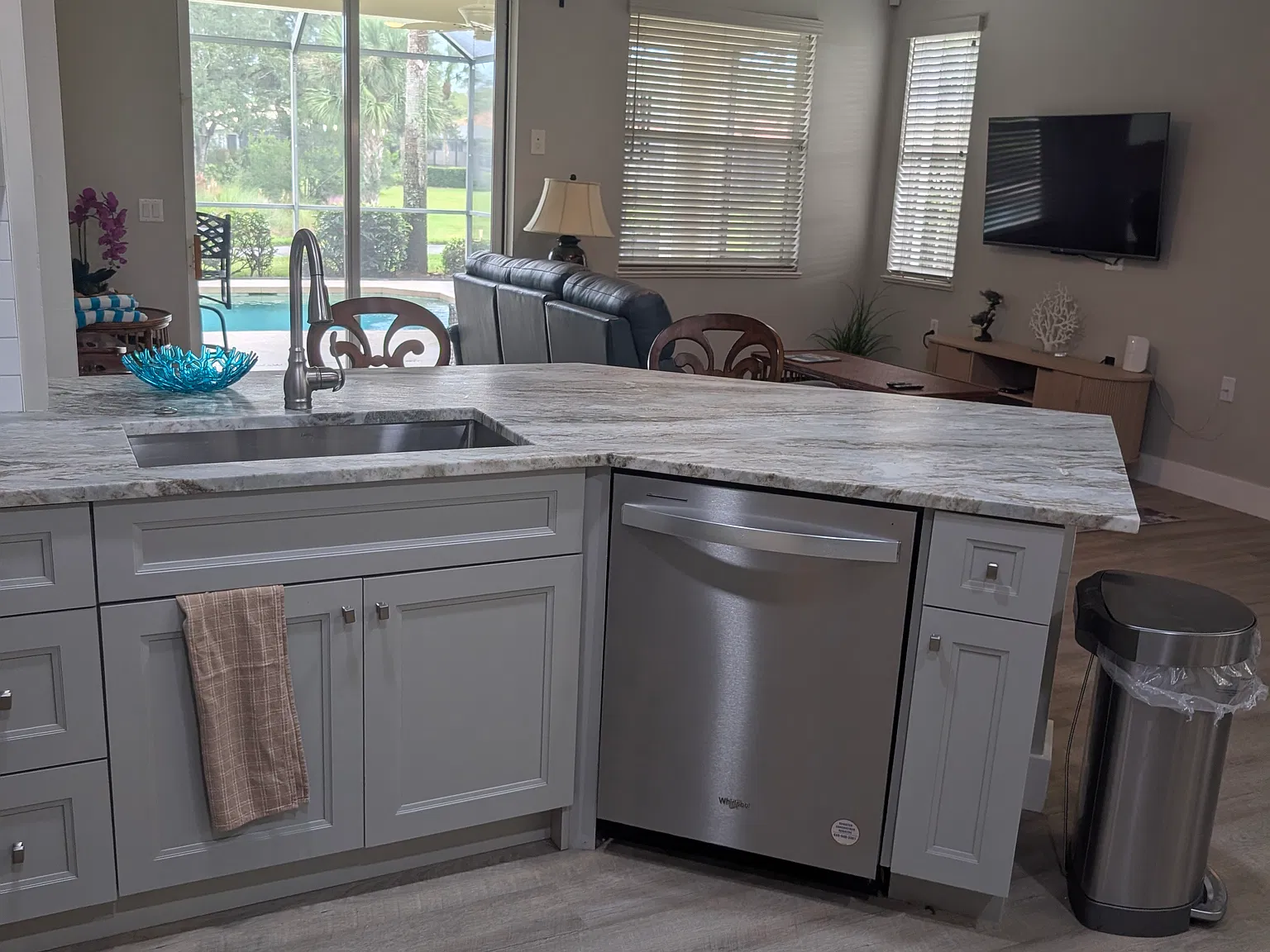 2 bed, 1227 sqft, $3,750 — Photo 1