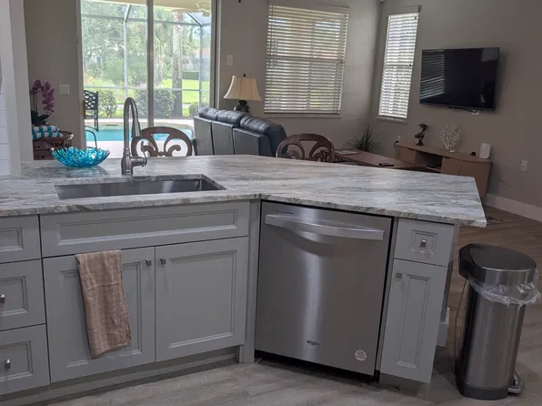 9359 Aviano Dr, Fort Myers, FL 33913