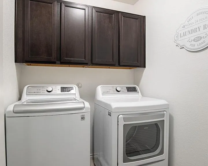 2308 Davenport Dr — Photo 21