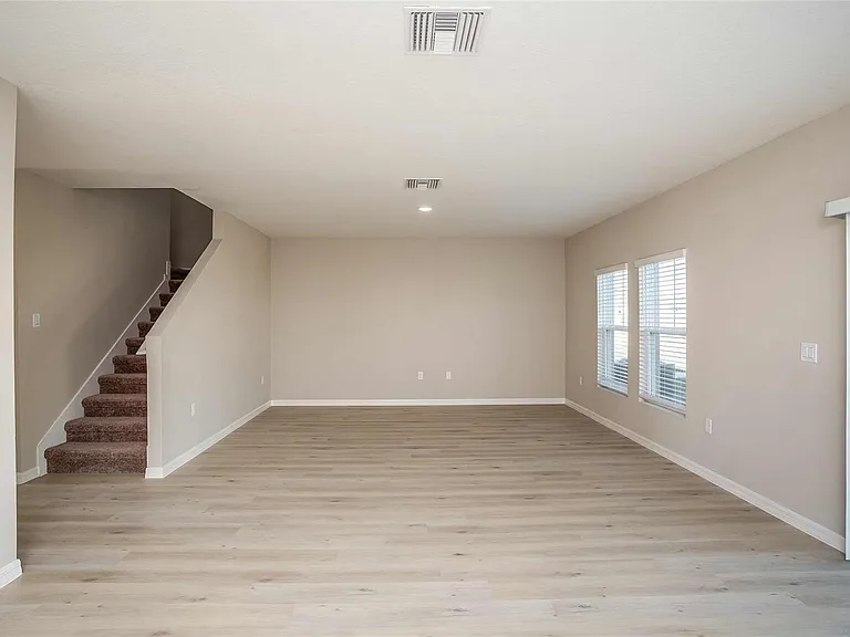 12753 Hysmith Loop — Photo 6
